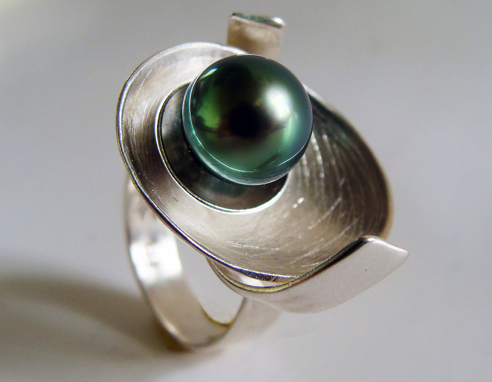 Tahitian black pearl silver ring Miraky Design